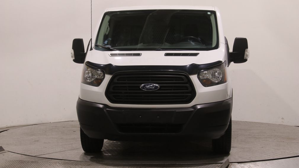 Ford TRANSIT T-250 148&Prime; Low Rf 9000 GVWR Swing-Out RH Dr 2019 d&rsquo;occasion à vendre - 2