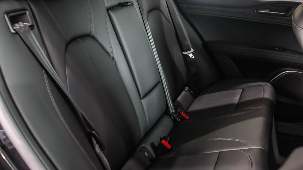 Alfa Romeo Stelvio Sprint 2022 d&rsquo;occasion à vendre - 23