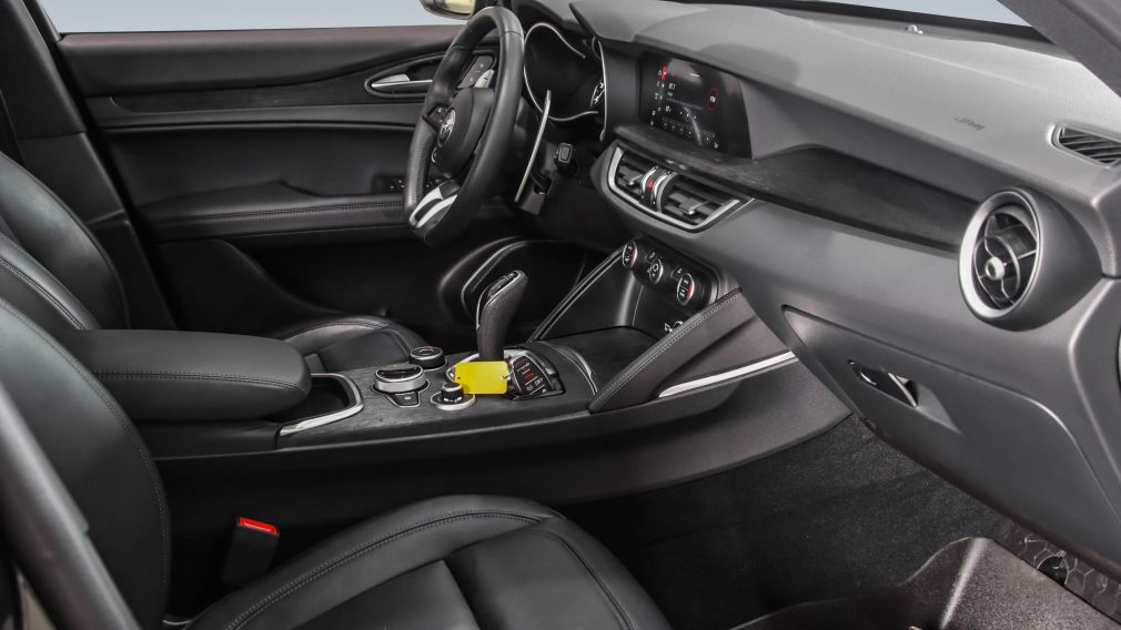 Alfa Romeo Stelvio Sprint 2022 d&rsquo;occasion à vendre - 26