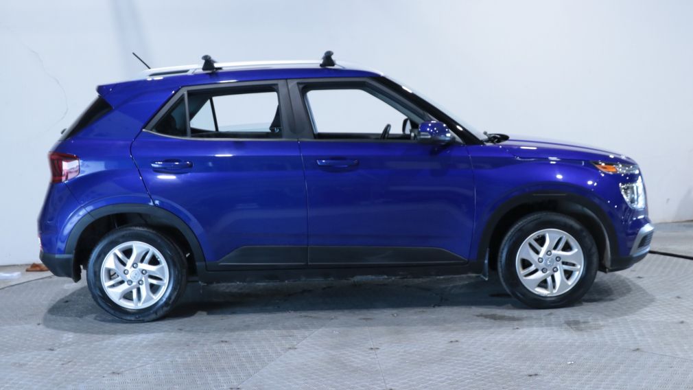 Hyundai Venue Preferred 2023 d&rsquo;occasion à vendre - 8