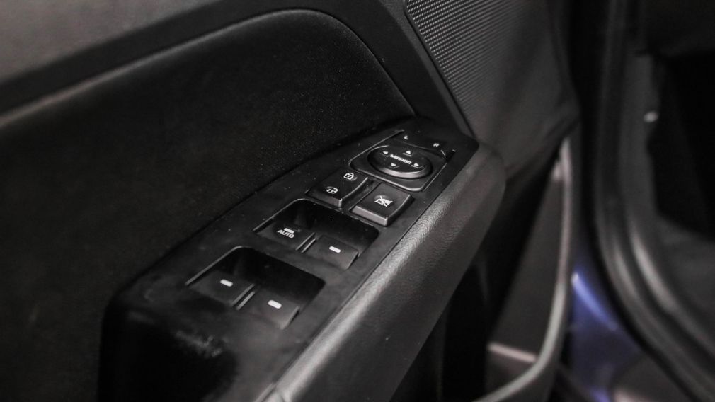 Hyundai Elantra Preferred 2019 d&rsquo;occasion à vendre - 11