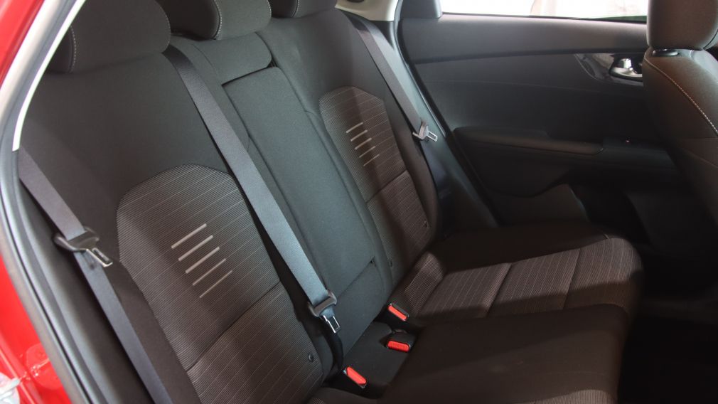 Kia Forte EX 2020 d&rsquo;occasion à vendre - 21