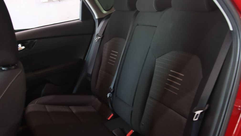 Kia Forte EX 2020 d&rsquo;occasion à vendre - 17