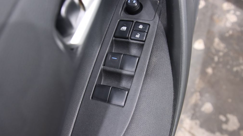 Toyota Corolla LE 2021 d&rsquo;occasion à vendre - 13
