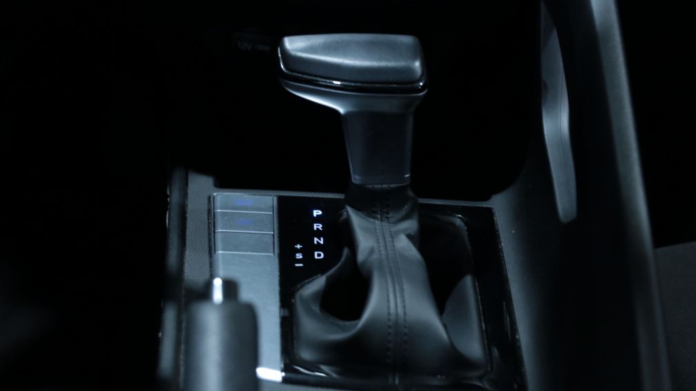 Hyundai Elantra Preferred 2021 à vendre à Shawinigan - 16