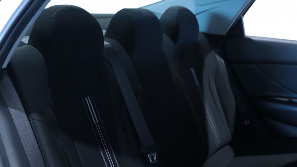 Hyundai Elantra Preferred 2021 à vendre à Shawinigan - 19