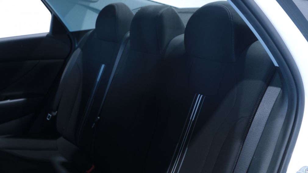 Hyundai Elantra Preferred 2021 à vendre à Shawinigan - 18
