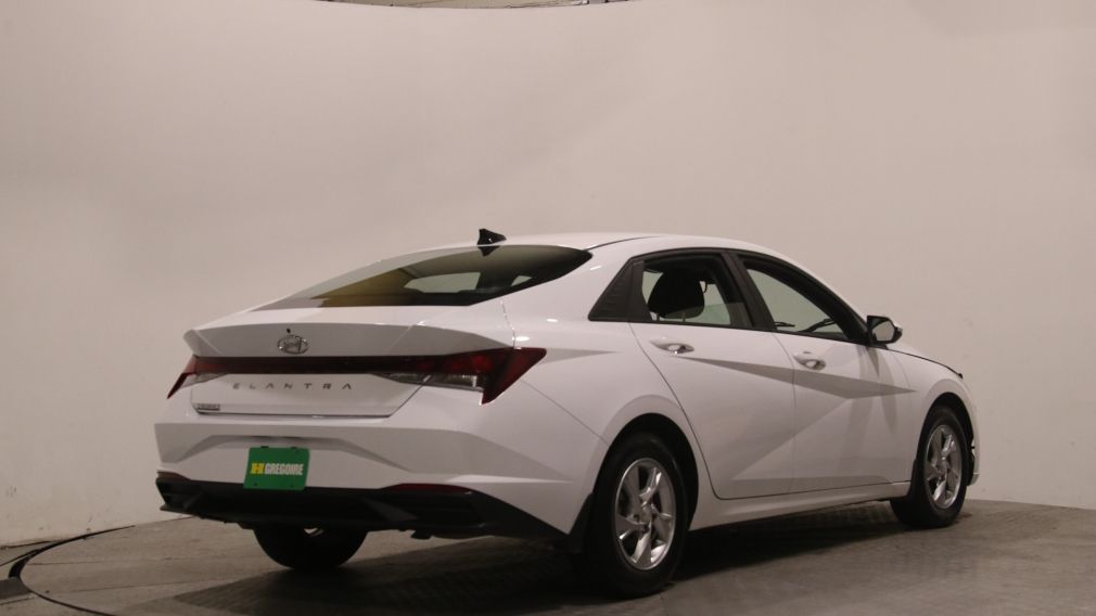 Hyundai Elantra Essential 2023 d&rsquo;occasion à vendre - 7