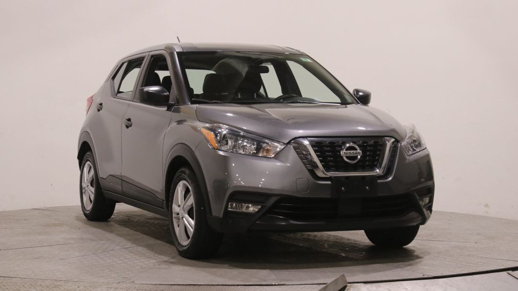 Nissan Kicks S