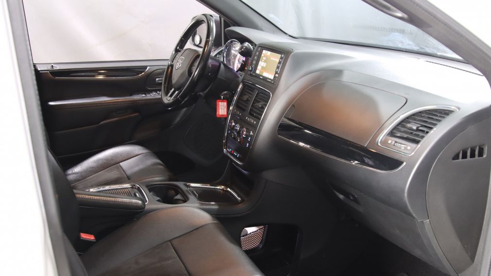 Dodge GR Caravan Premium Plus 2020 d&rsquo;occasion à vendre - 20