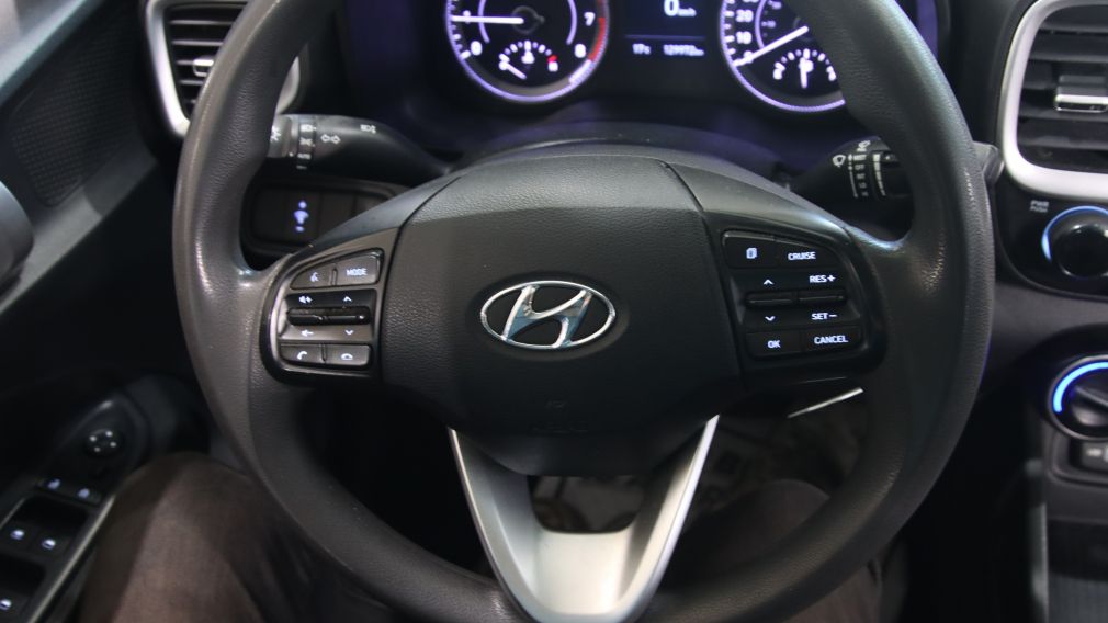 Hyundai Venue Essential 2022 d&rsquo;occasion à vendre - 12