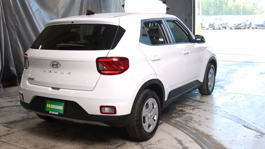Hyundai Venue Essential 2022 d&rsquo;occasion à vendre - 6