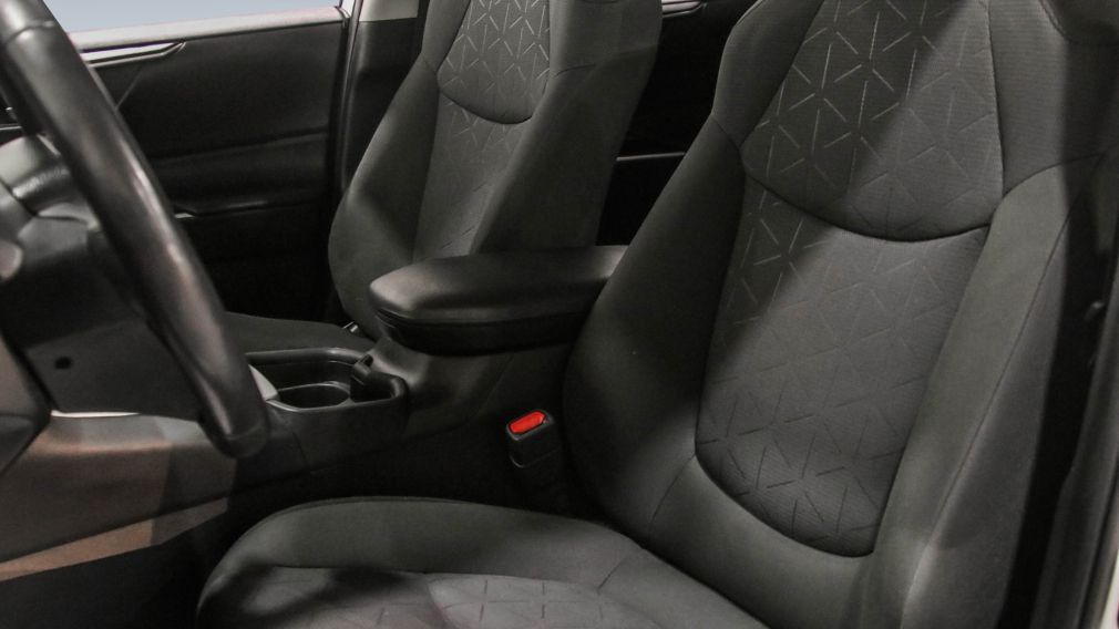 Toyota Rav 4 XLE 2021 d&rsquo;occasion à vendre - 10