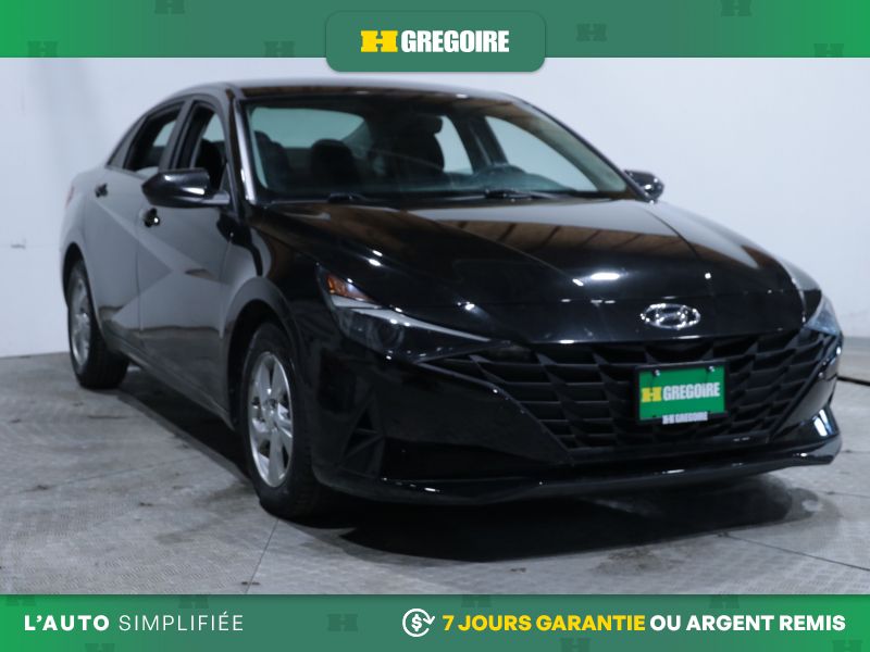 Black 2022 Hyundai Elantra Sedan  Manual