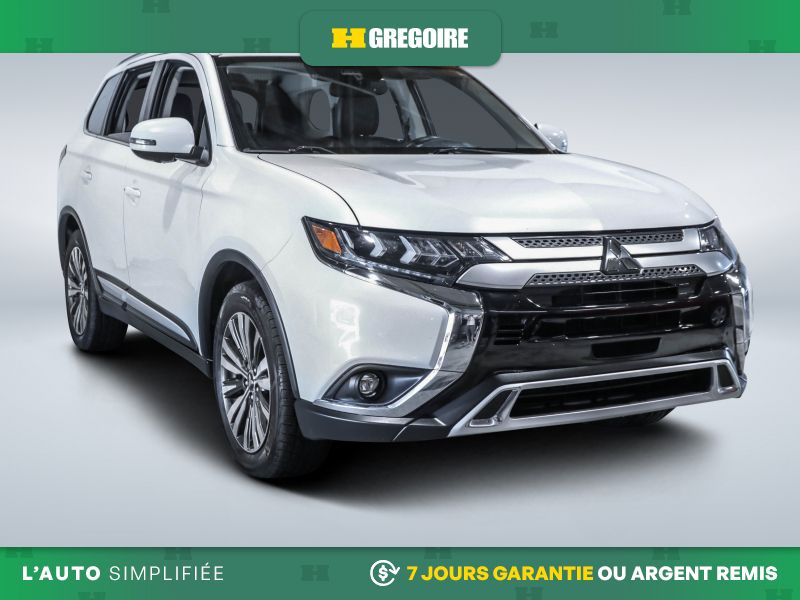 White 2020 Mitsubishi Outlander SUV / Crossover All-Wheel Drive Automatic