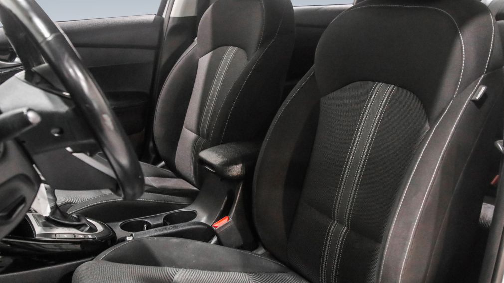 Kia Forte EX 2022 d&rsquo;occasion à vendre - 10