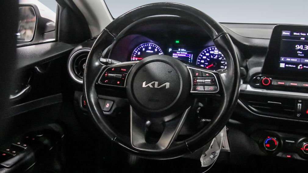 Kia Forte EX 2022 d&rsquo;occasion à vendre - 14