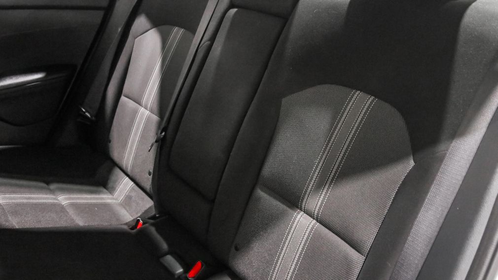 Kia Forte EX 2022 d&rsquo;occasion à vendre - 22