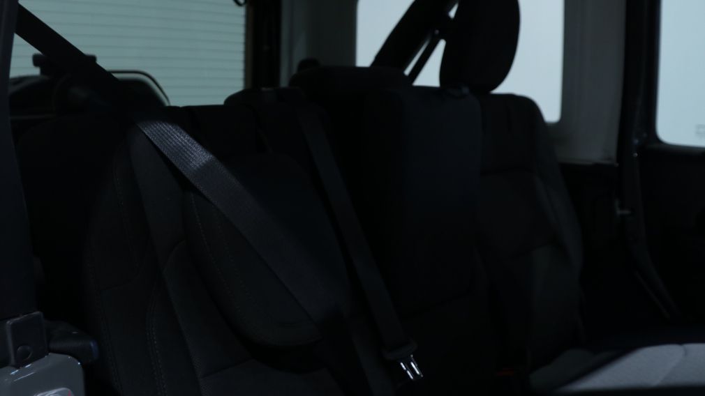 Jeep Wrangler Willys 2023 d&rsquo;occasion à vendre - 19