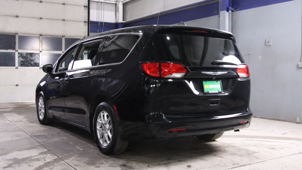 Chrysler Grand Caravan SXT 2022 d&rsquo;occasion à vendre - 4