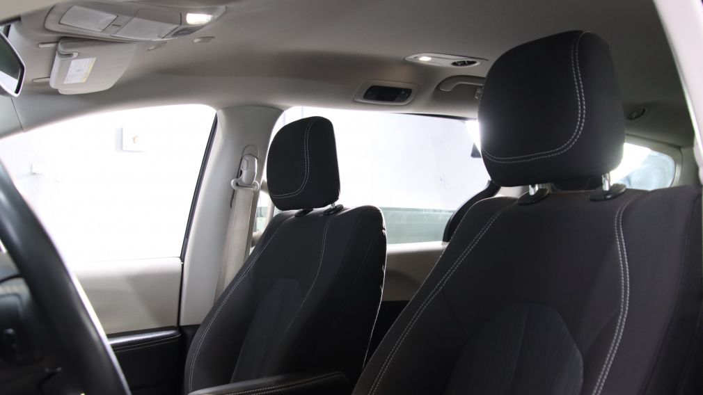 Chrysler Grand Caravan SXT 2022 d&rsquo;occasion à vendre - 8