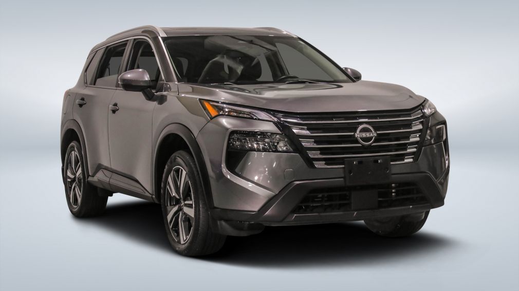 Nissan Rogue SV Moonroof