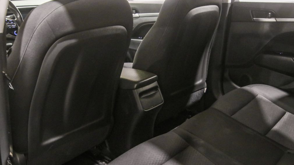 Hyundai Elantra Preferred 2019 d&rsquo;occasion à vendre - 19