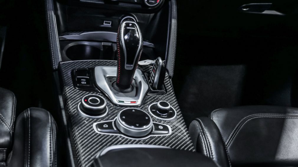 Alfa Romeo Stelvio Estrema 2023 d&rsquo;occasion à vendre - 17