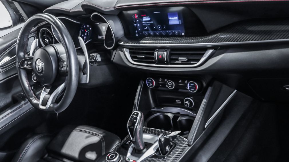 Alfa Romeo Stelvio Estrema 2023 d&rsquo;occasion à vendre - 21