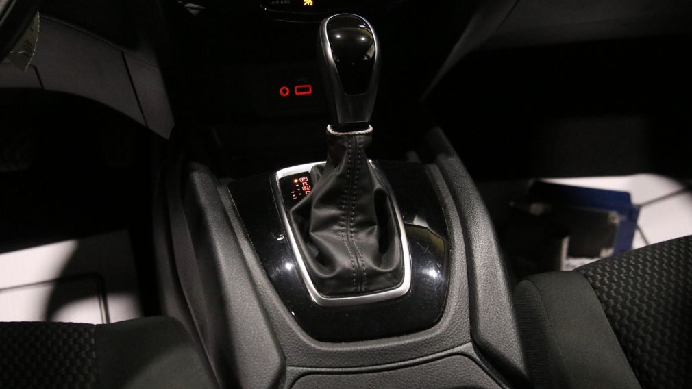 Nissan Qashqai S 2023 d&rsquo;occasion à vendre - 19