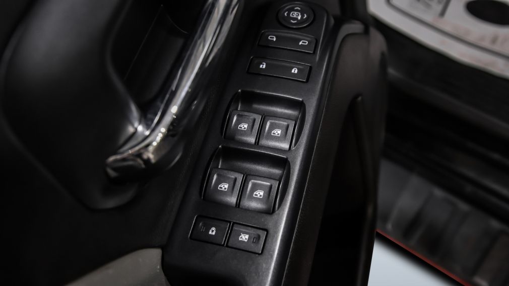 GMC Sierra 4WD Double Cab 2019 d&rsquo;occasion à vendre - 33