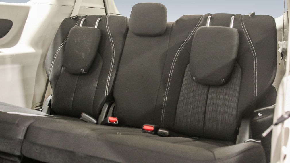 Chrysler Grand Caravan SXT 2023 à vendre à Donnacona - 23