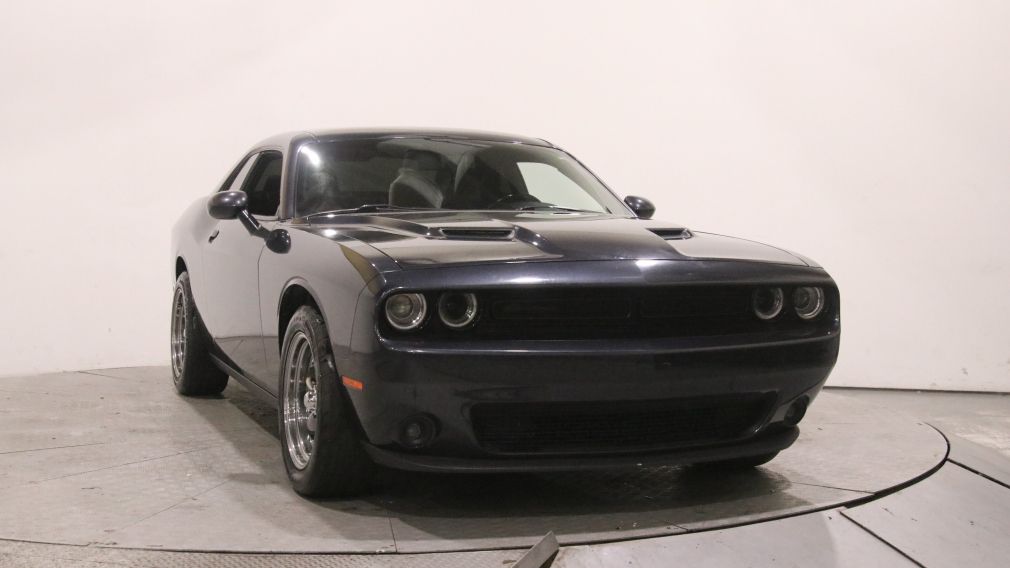 Dodge Challenger SXT