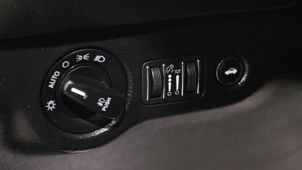 Dodge Challenger SXT 2019 d&rsquo;occasion à vendre - 12