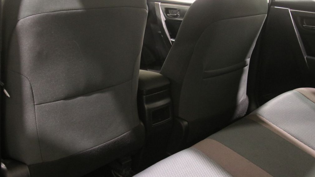 Toyota Corolla LE 2019 d&rsquo;occasion à vendre - 21