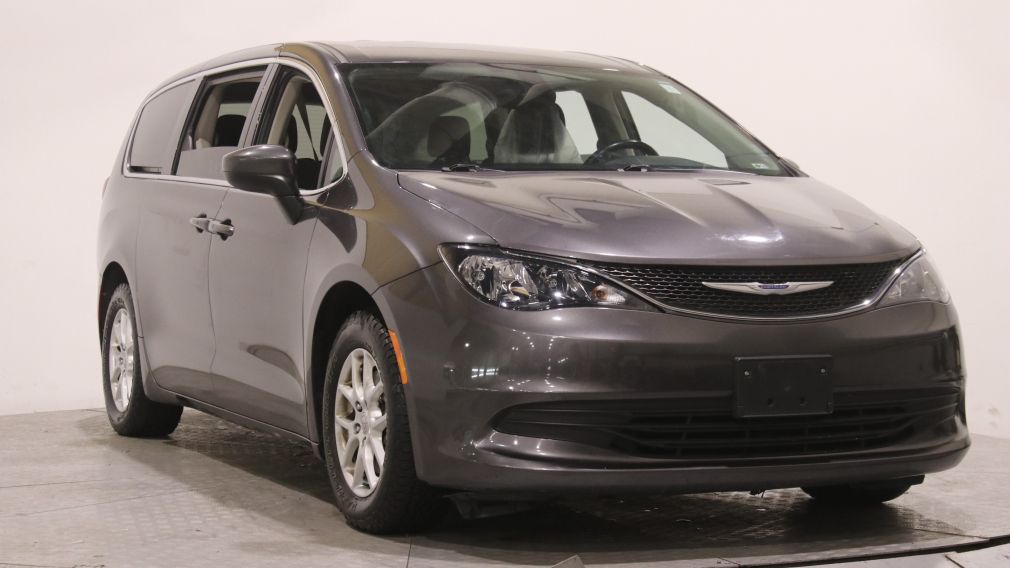 Chrysler Pacifica LX