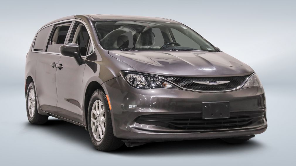 Chrysler Pacifica LX