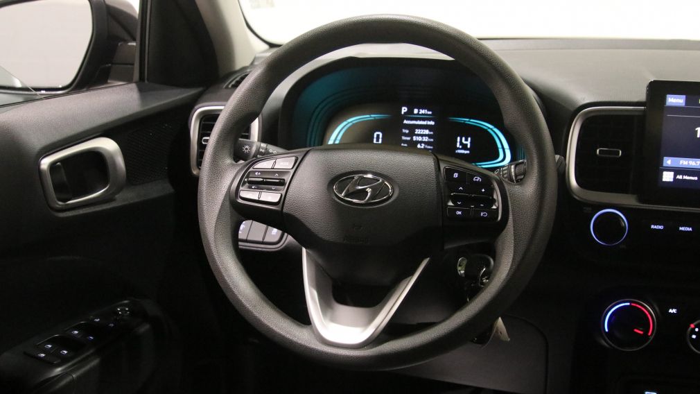 Hyundai Venue Essential 2023 d&rsquo;occasion à vendre - 14