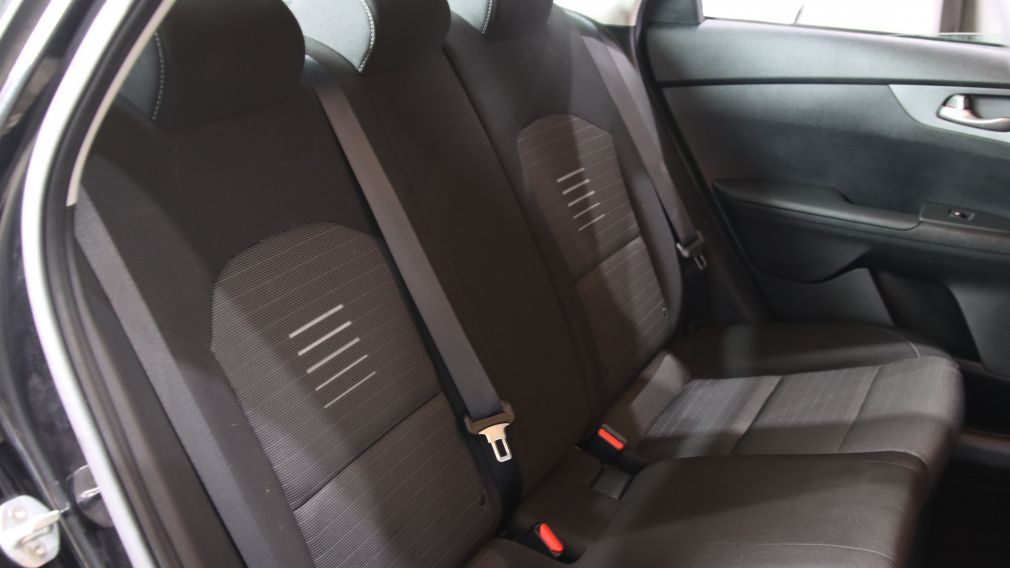 Kia Forte LX 2019 d&rsquo;occasion à vendre - 20