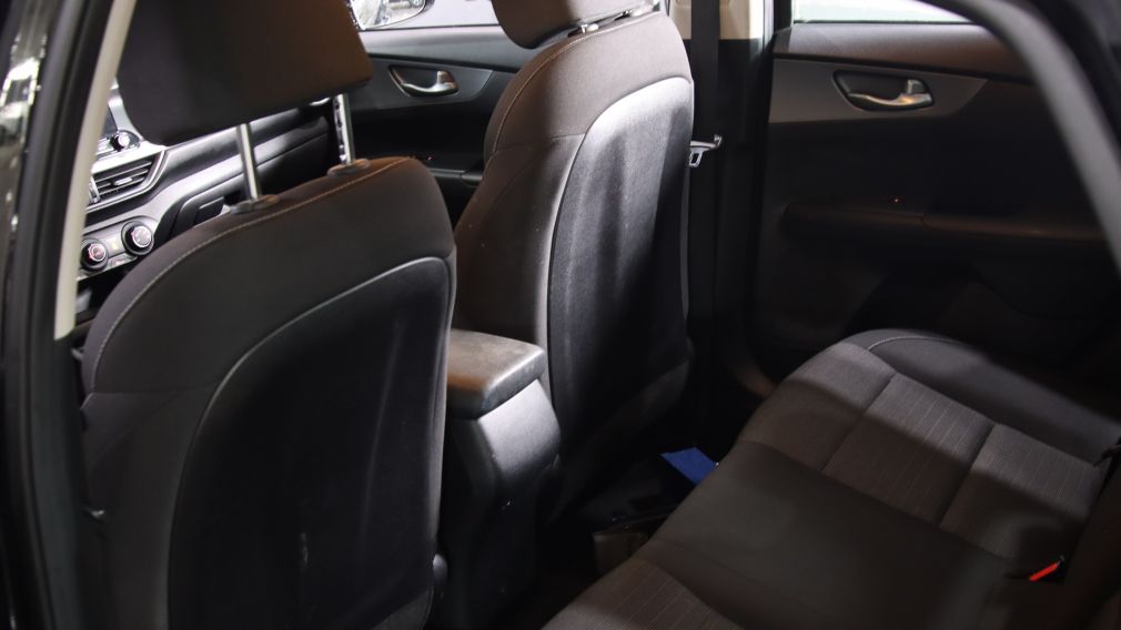Kia Forte LX 2019 d&rsquo;occasion à vendre - 17
