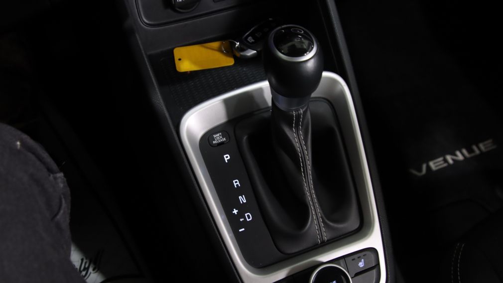 Hyundai Venue Preferred 2020 d&rsquo;occasion à vendre - 19