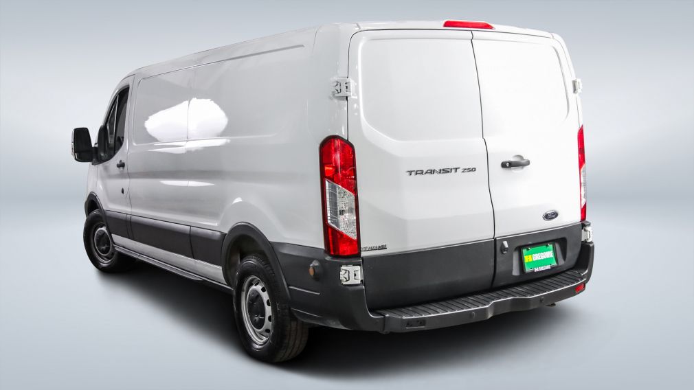 Ford TRANSIT T-250 148&Prime; Low Rf 9000 GVWR Swing-Out RH Dr 2019 à vendre à Donnacona - 4