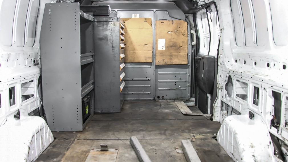 Ford TRANSIT T-250 148&Prime; Low Rf 9000 GVWR Swing-Out RH Dr 2019 à vendre à Donnacona - 17