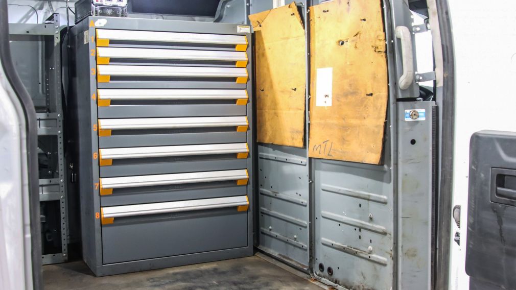 Ford TRANSIT T-250 148&Prime; Low Rf 9000 GVWR Swing-Out RH Dr 2019 à vendre à Donnacona - 18