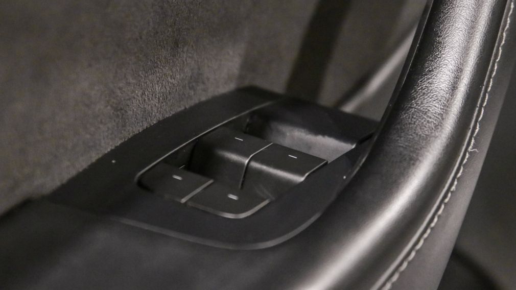 Tesla Model Y Long Range 2023 d&rsquo;occasion à vendre - 11