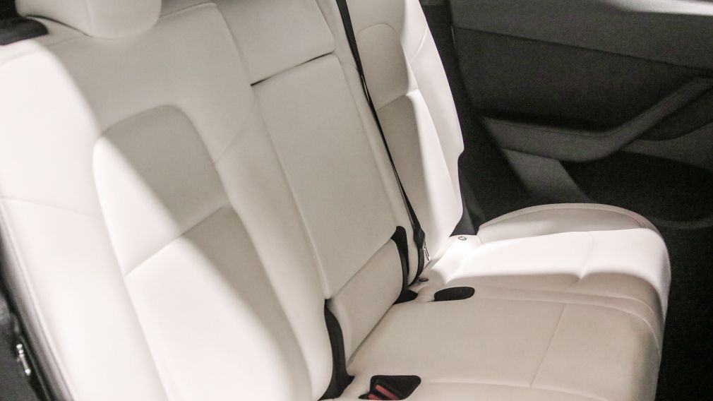 Tesla Model Y Long Range 2023 d&rsquo;occasion à vendre - 21