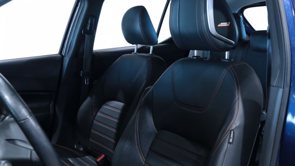 Nissan Kicks SR 2020 d&rsquo;occasion à vendre - 11