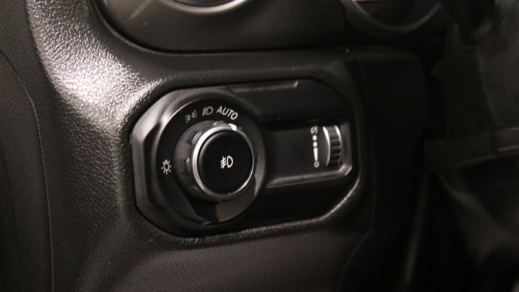 Jeep Wrangler Sahara 2023 d&rsquo;occasion à vendre - 12