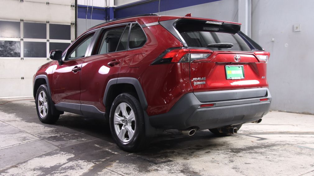 Toyota Rav 4 XLE 2019 d&rsquo;occasion à vendre - 3