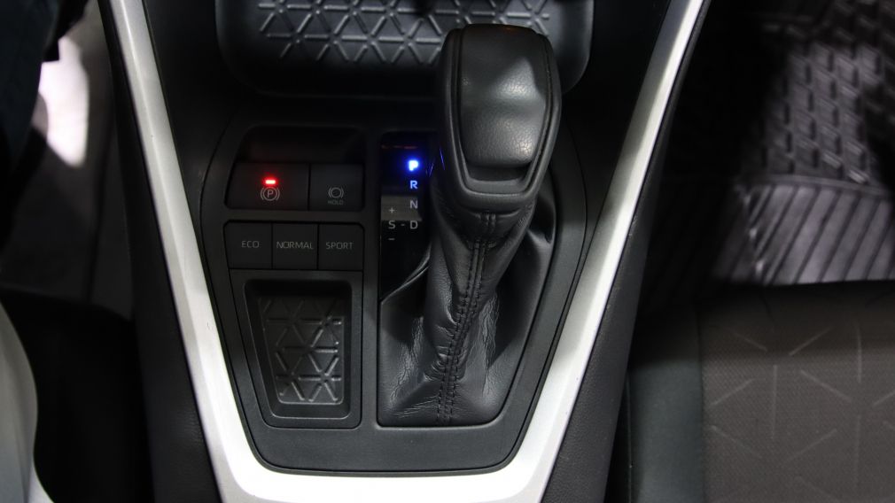 Toyota Rav 4 XLE 2019 d&rsquo;occasion à vendre - 18